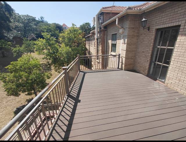 405M² OFFICE TO LET IN BRYANSTON